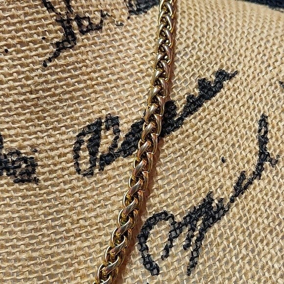 Vintage Goldtone and Rhinestone Necklace - Picture 5 of 7